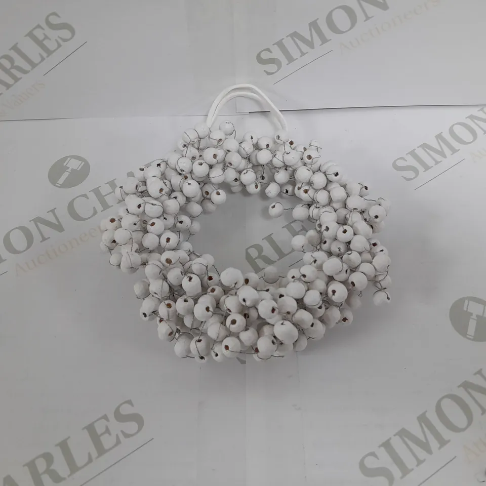 WHITE SET OF 6 WHITE CHERRY CHRISTMAS TREE DECORATION 