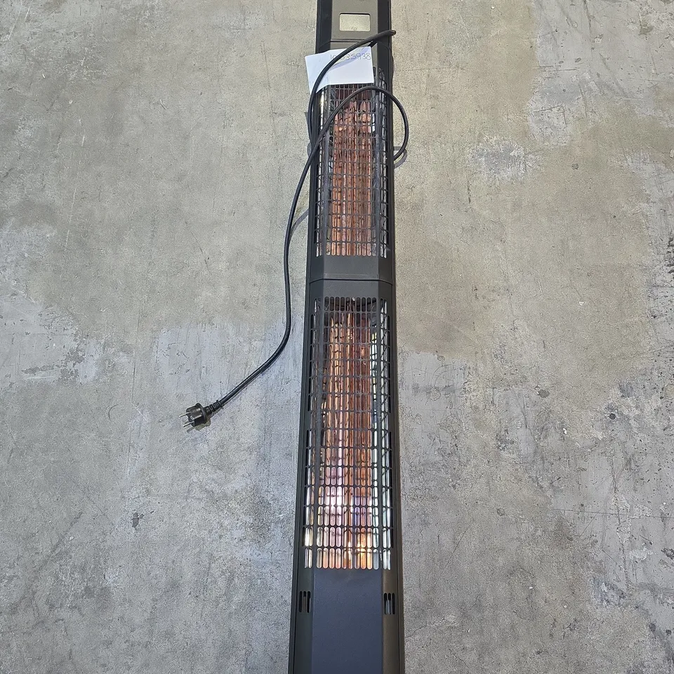 BLUMFELDT 10035938 HEATER IN BLACK