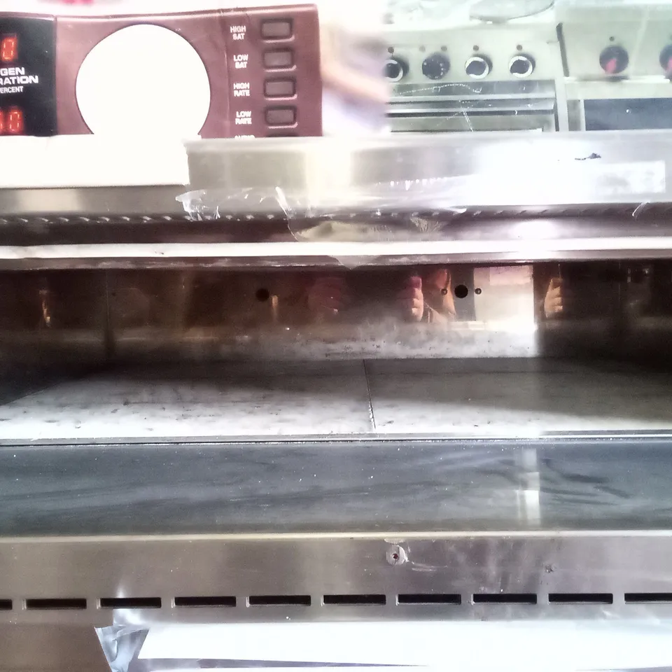 LINCAT PIZZA OVEN PO69X