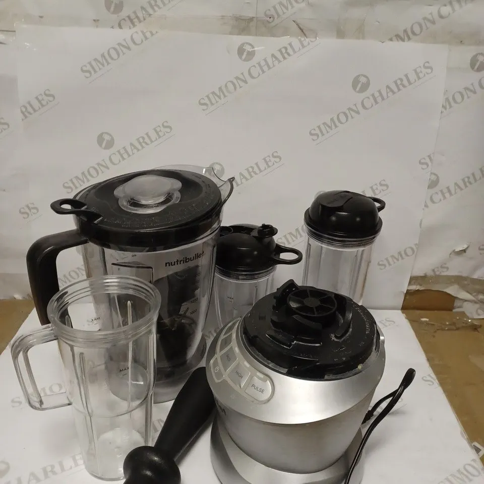 NUTRIBULLET BLENDER COMBO