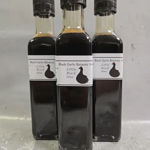 LITTLE BLACK HEN SET OF 6 BLACK GARLIC BALSAMIC VINEGAR (250ML)