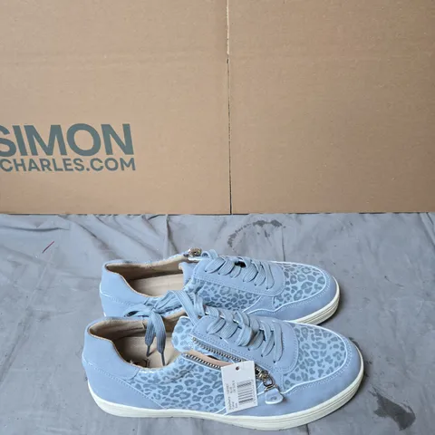 LIGHT BLUE LEOPARD-PRINT WOMEN'S SNEAKERS - UK 8 SHOES BY EMMA 
