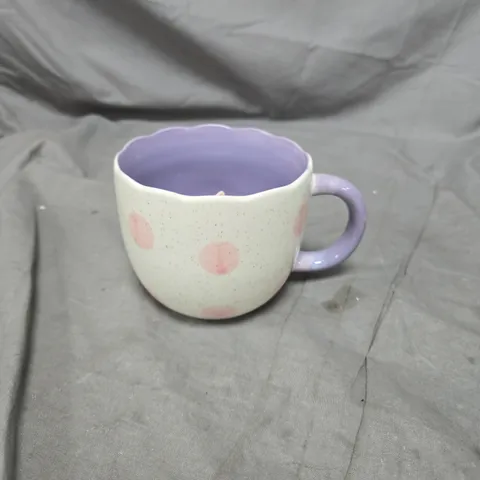 SASS & BELLE CAT SURPRISE MUG – LILAC INTERIOR, WHITE WITH PINK POLKA DOTS, CAT FIGURINE INSIDE