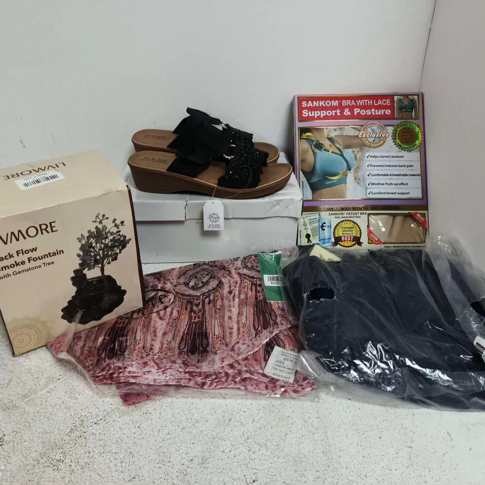 APPROXIMATELY 15 ASSORTED ITEMS TO INCLUDE LIVMORE BACK FLOW SMOKE FOUNTAIN, JO & JOE SANDALS, SANKOM SUPPORT & POSTURE BRA, ETC - COLLECTION ONLY