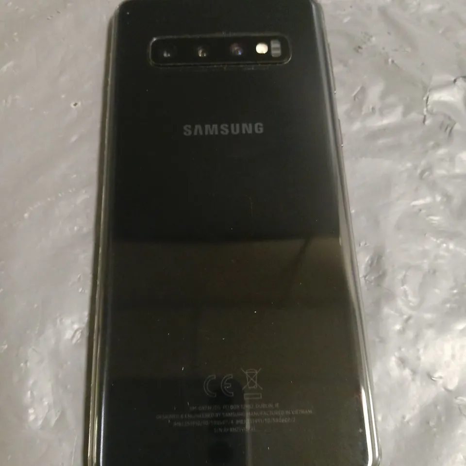 UNBOXED SAMSUNG MOBILE PHONE - SM-G973F