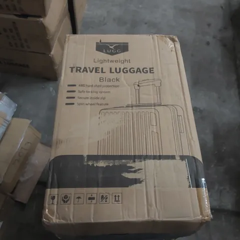 BOXED LUGG LIGHTWEIGHT TRAVEL SUITCASE 