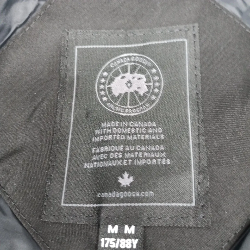 CANADA GOOSE BLACK PUFFER GILLET – SIZE M (175/88Y)