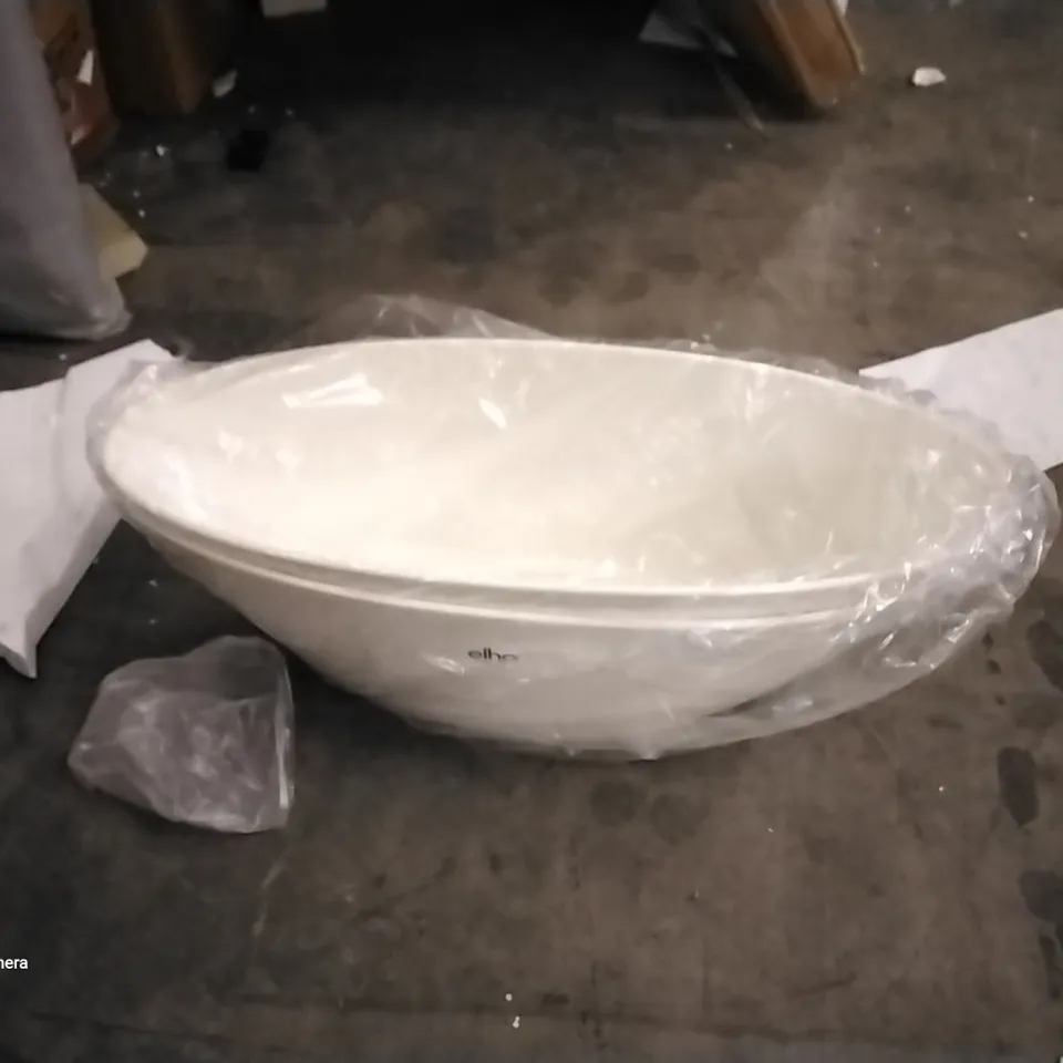 BOXED DESIGNER WHITE PLANTER SET