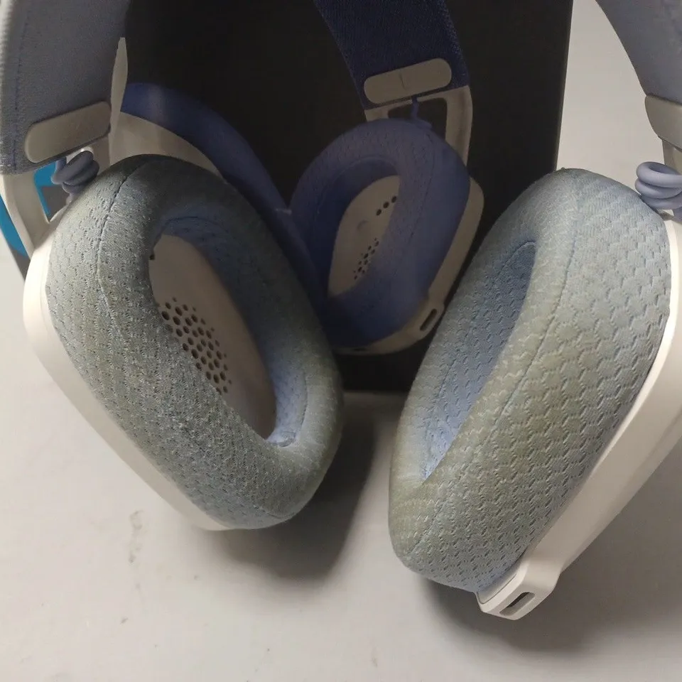 LOGITECH G435 WIRELESS HEADPHONES
