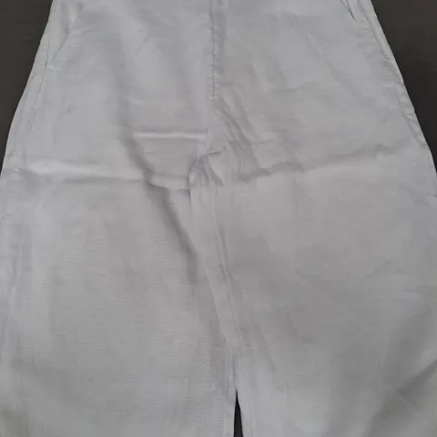 ABERCROMBIE & FITCH LINEN COLLECTION PANTS IN WHITE SIZE 24 SHORT