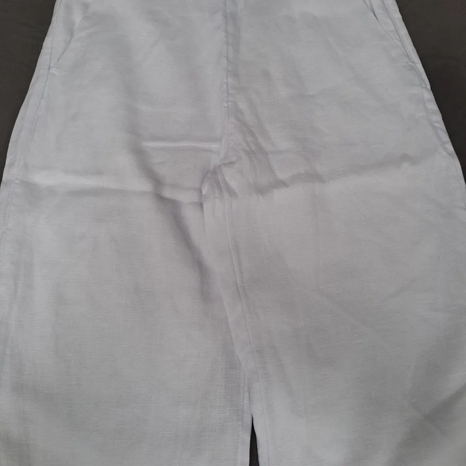 ABERCROMBIE & FITCH LINEN COLLECTION PANTS IN WHITE SIZE 24 SHORT