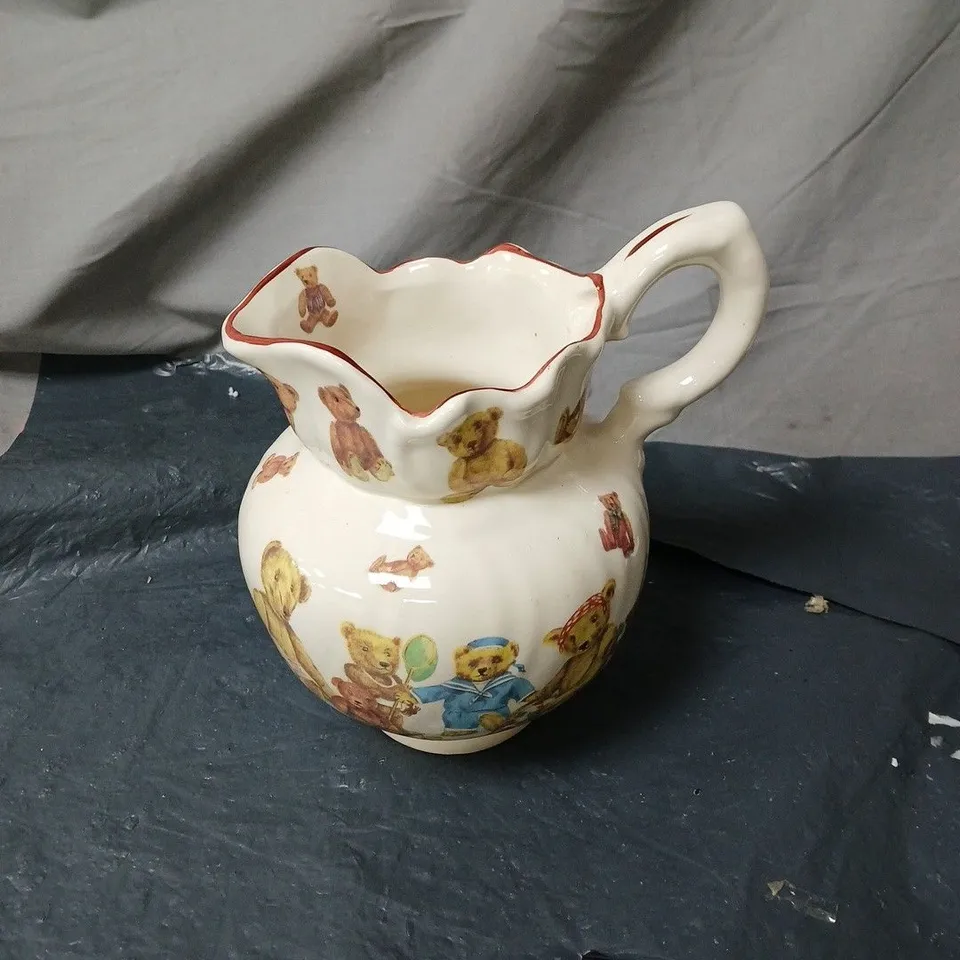 CREAM CERAMIC JUG WITH TEDDY BEAR MOTIF – DECORATIVE PITCHER UNBOXED
