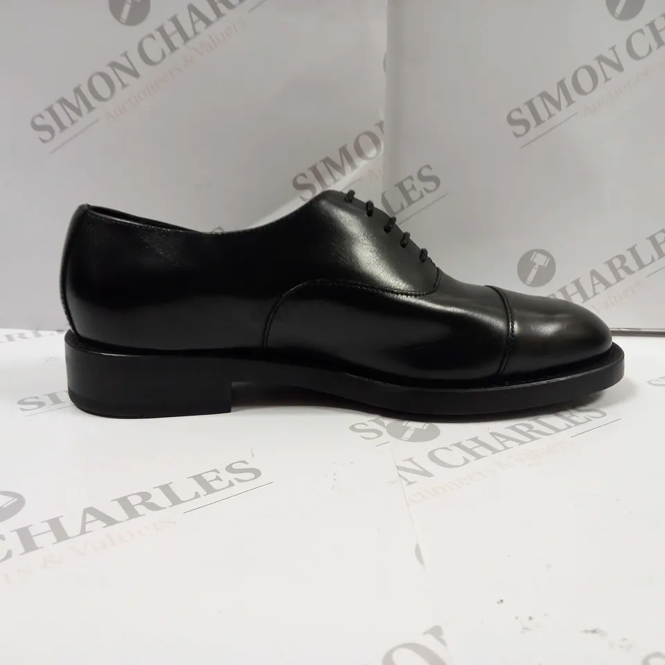 PAIR OF ZARA DRESS SHOES UK SIZE 5