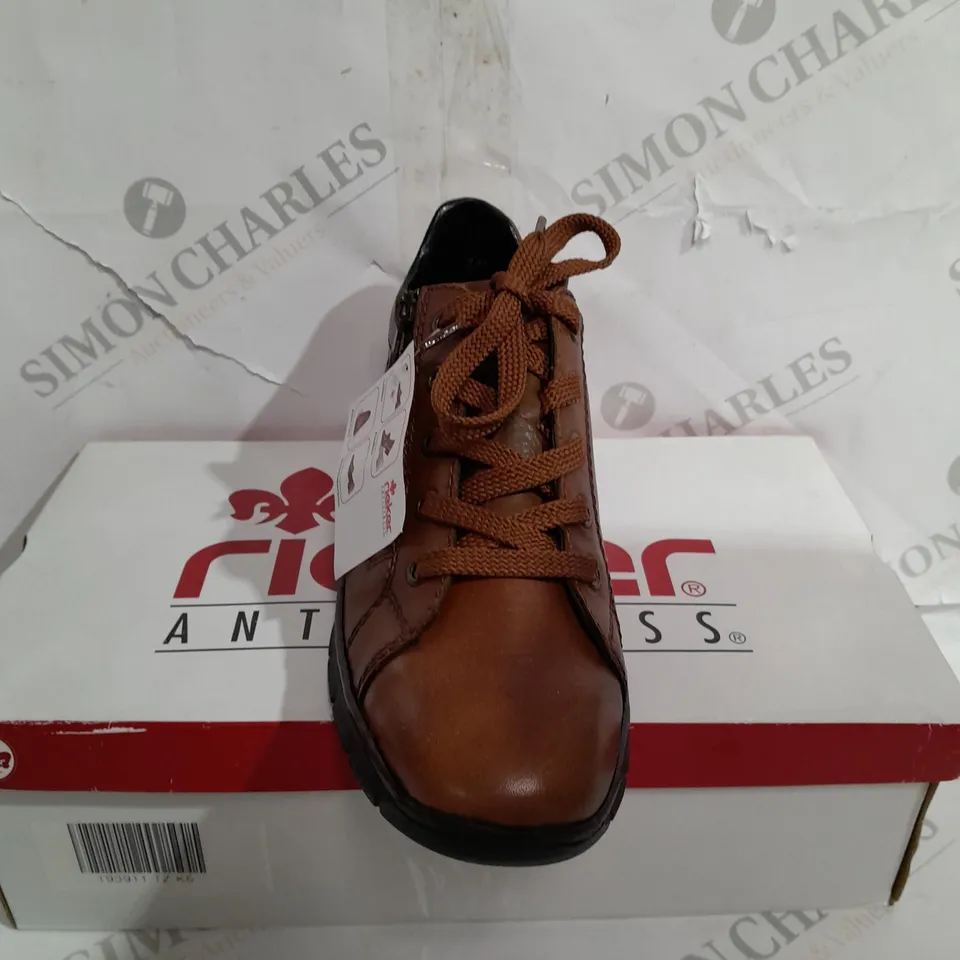 BROWN RIEKER SHOES SIZE 5