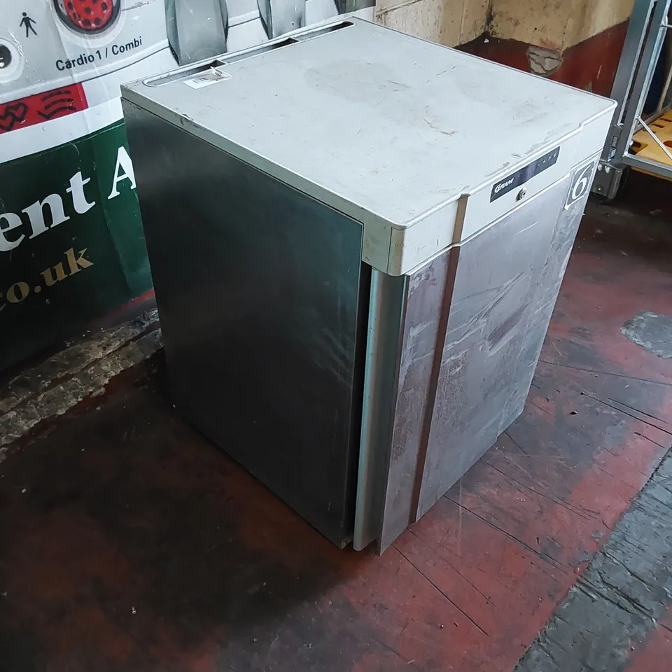 GRAM F-210-RG-JN UNDER COUNTER FREEZER 