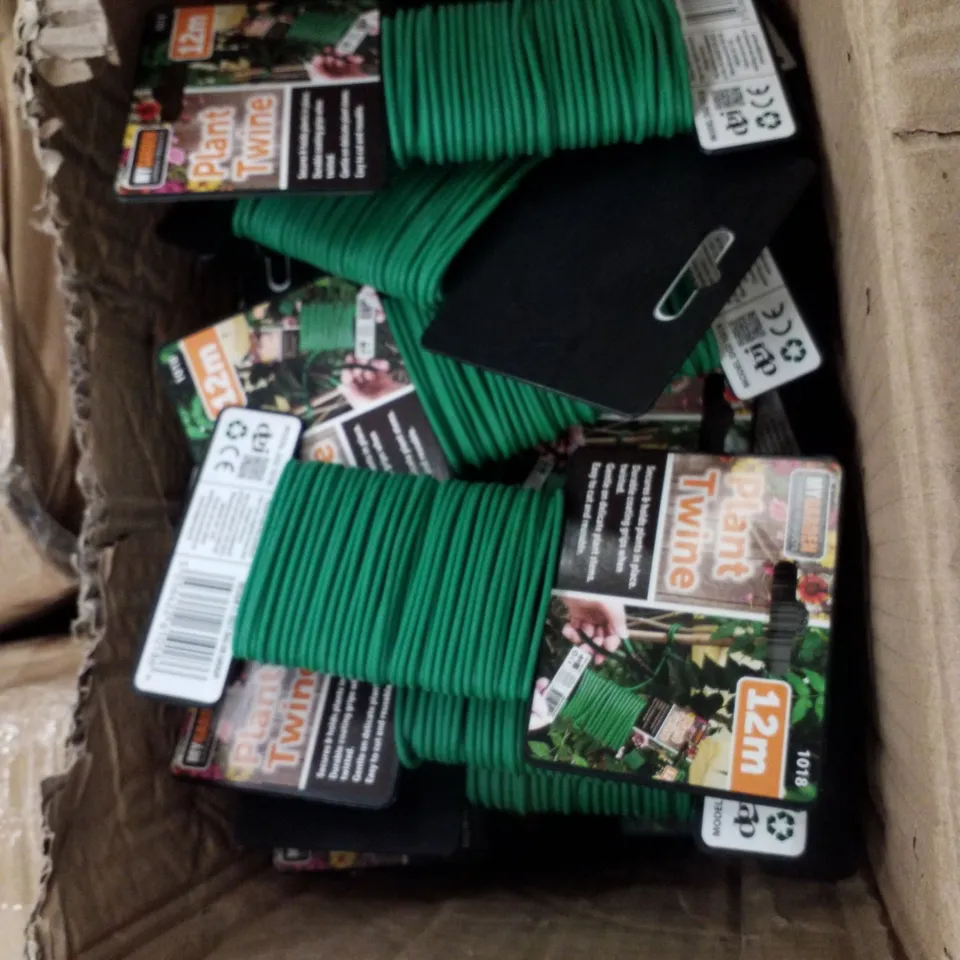 BOX CONTAINING APPROXIMATELY 36 BRAND NEW MYGARDEN 12M PLANT TWINES