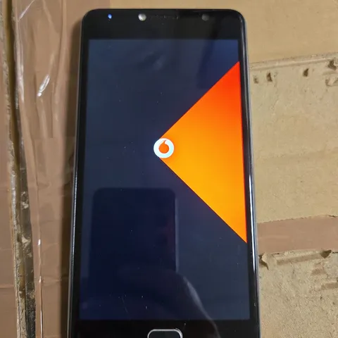 VODAFONE MOBILE PHONE - VFD 700 - 4GB