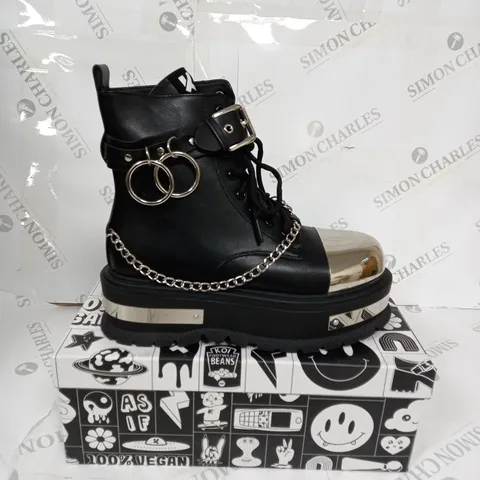 BOXED KOI FOOTWEAR BORIN HARDWARE PLATFORM BOOTS SIZE 6