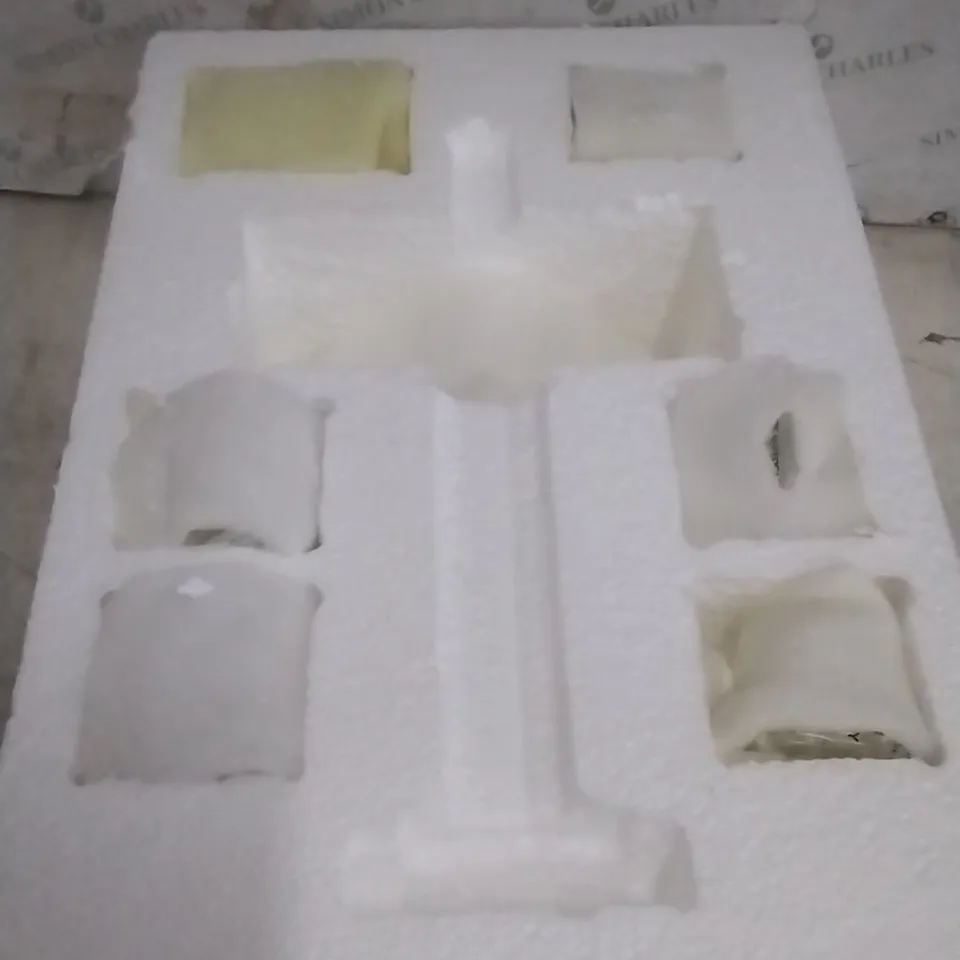 BOXED JM BY JULIEN MACDONALD CRYSTAL CANDELABRA