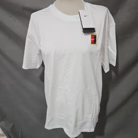 NIKE LOOSE FIT TENNIS TEE IN WHITE SIZE S