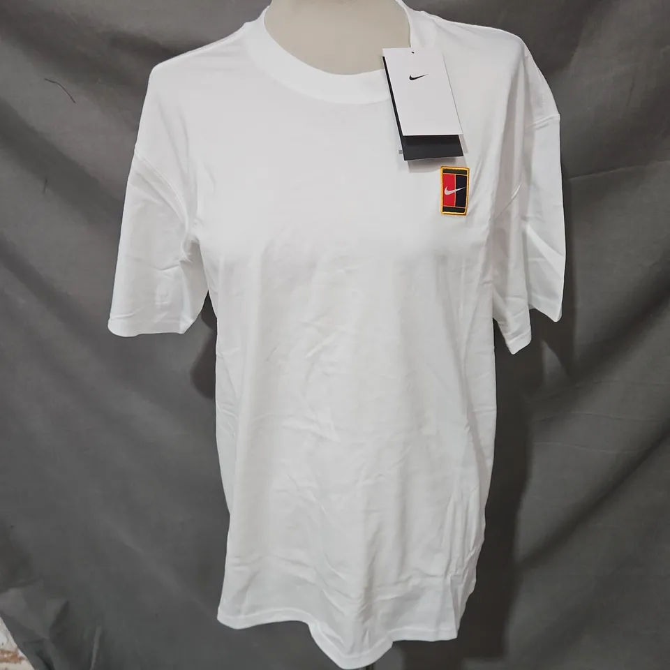 NIKE LOOSE FIT TENNIS TEE IN WHITE SIZE S