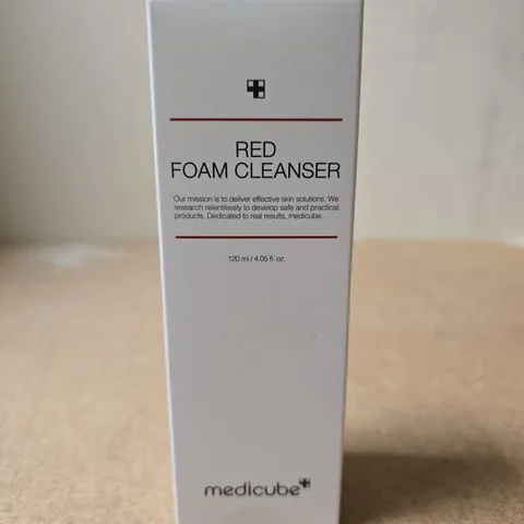 MEDICUBE RED FOAM CLEANSER 120ML