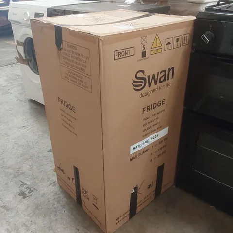 BOXED SWAN SR156140W 47CM UNDER COUNTER LARDER FRIDGE - WHITE