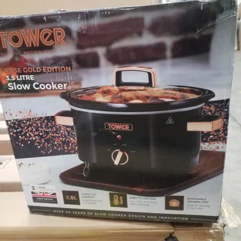 BOXED TOWER 3.5L STAINLESS STEEL SLOW COOKER WITH 3 HEAT SETTINGS AND KEEP WARM FUNCTION
