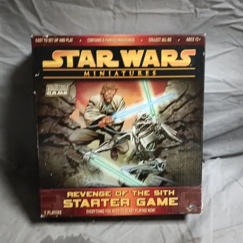 STAR WARS MINIATURES: REVENGE OF THE SITH STARTER GAME – BOXED SET