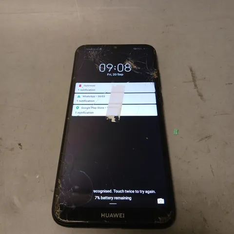 HUAWEI BLACK MOBILE PHONE