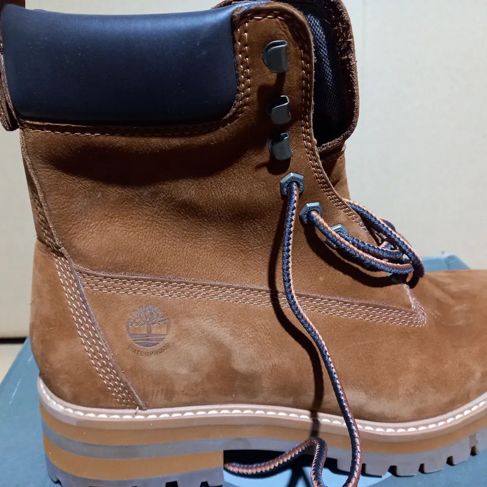 TIMBERLAND COURMA GUY 6 INCH PREMIUM WATERPROOF BOOTS - SIZE 9