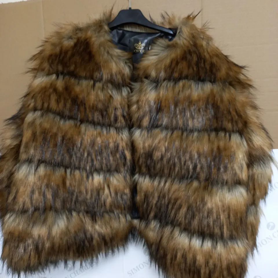 QIYE WOMANS FAUX FUR JACKET - 4XL