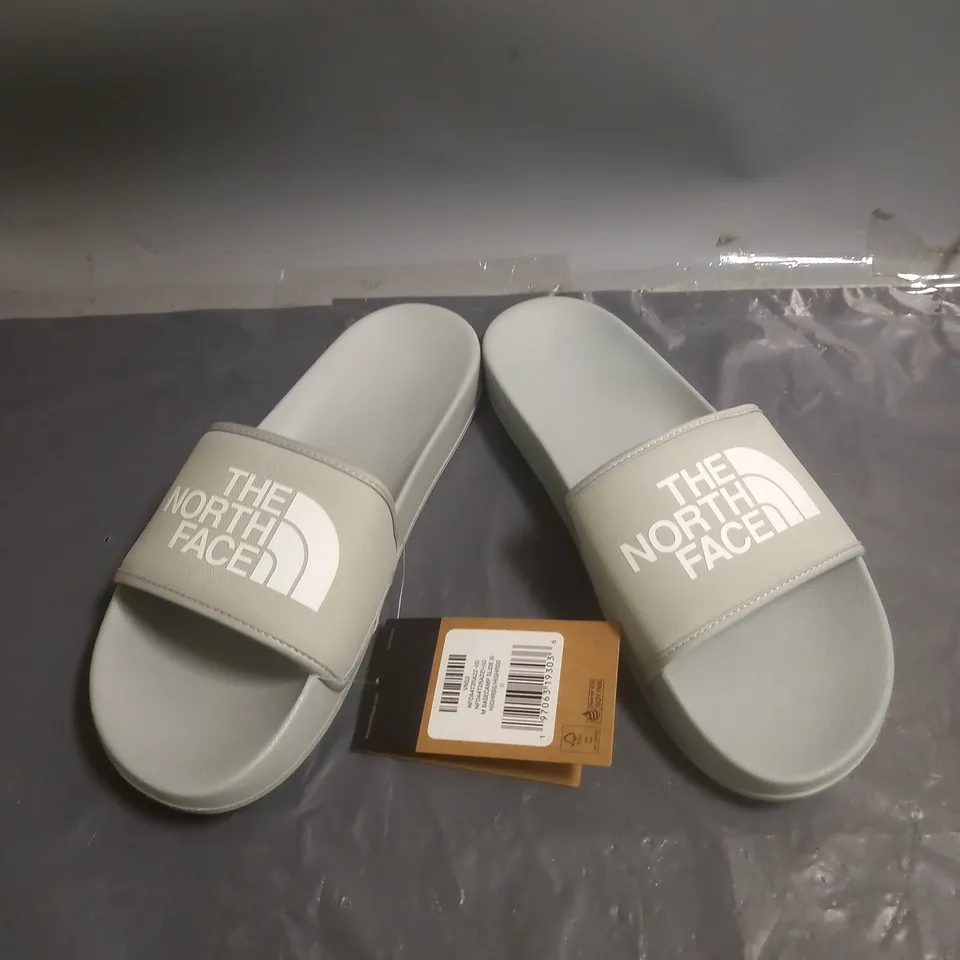THE NORTH FACE MENS SLIDERS GREY