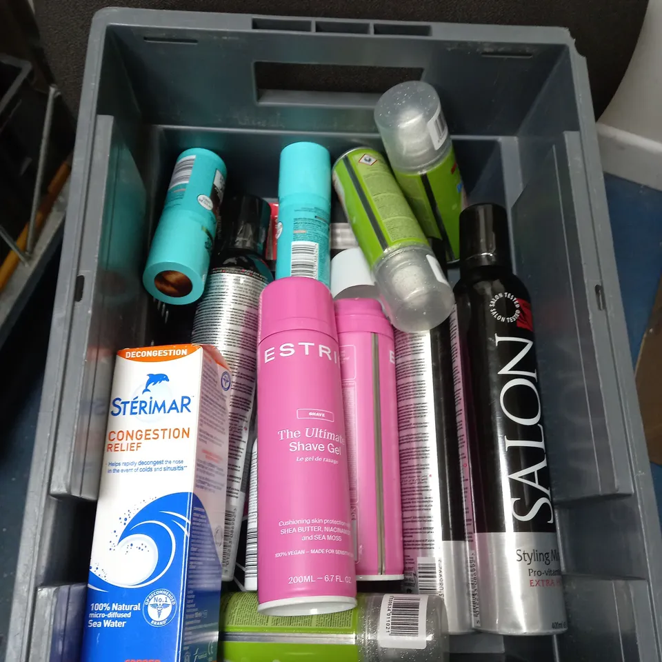 APPROXIMATELY 20 HEALTH AND BEAUTY AEROSOLS TO INCLUDE STERIMAR, IMPERIAL LEATHER AND NIVEA SUN