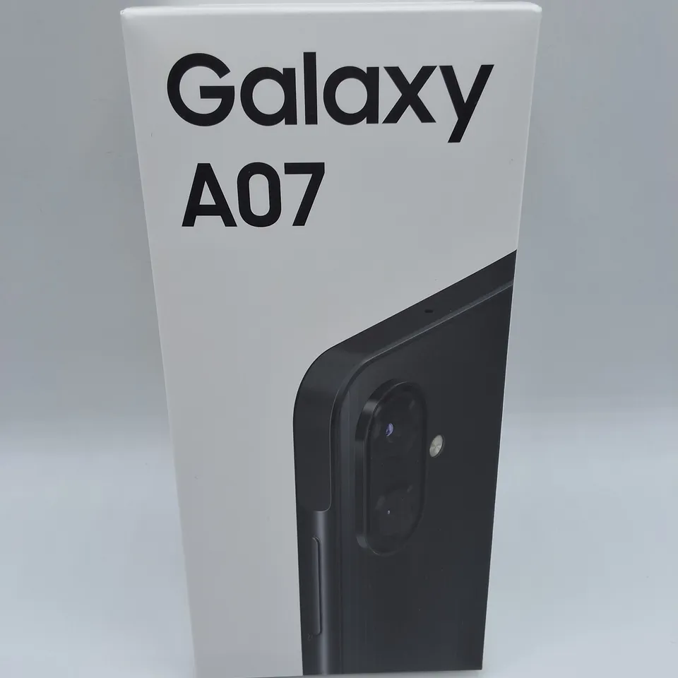 BOXED SAMSUNG GALAXY A07 4/64GB IN BLACK - SM-A075F