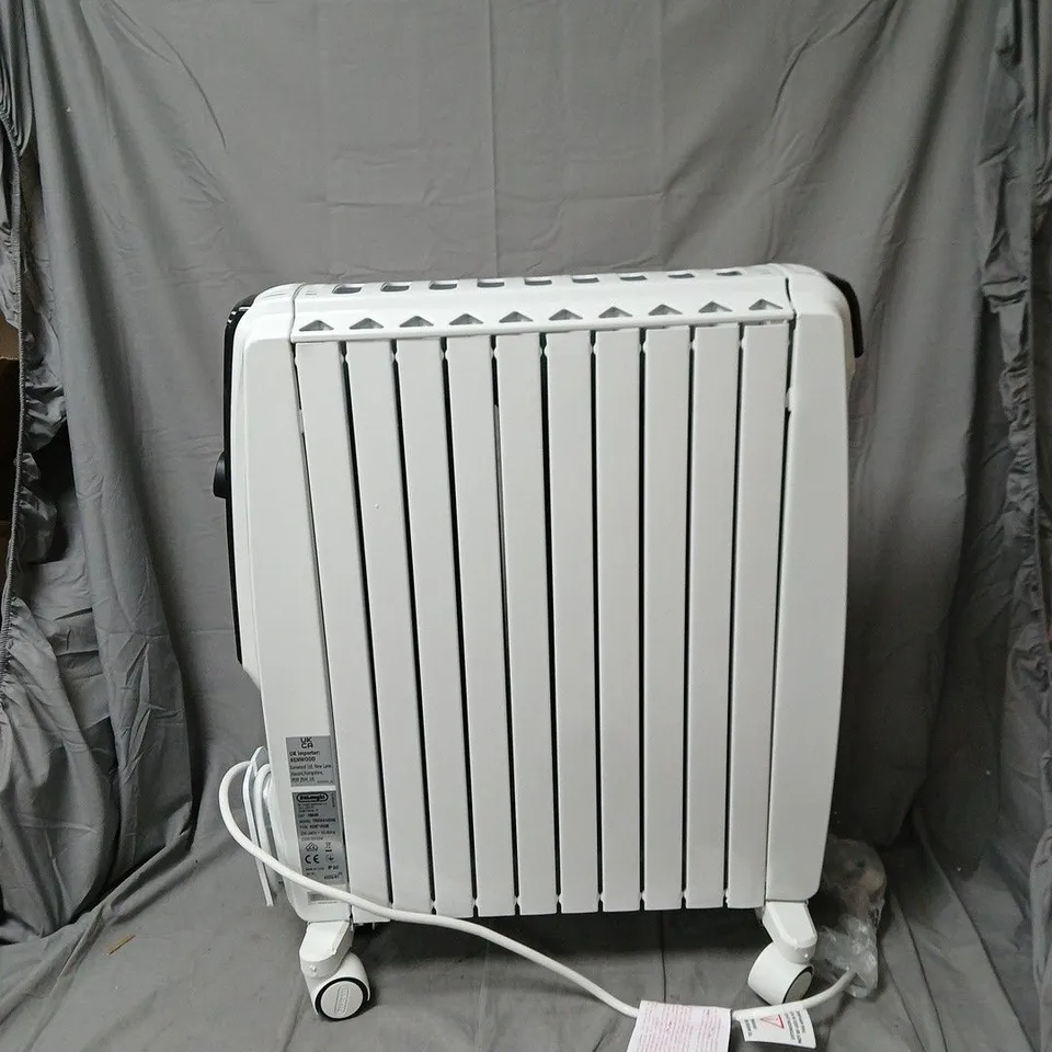 DE'LONGHI TRDX41025E HM4K PORTABLE ELECTRIC HEATER, 2300–2500W, WHITE