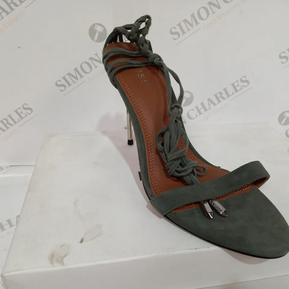 BOXED PAIR OF REISS ZHANE STRAPPY SUEDE HEELS IN GREEN SIZE 6