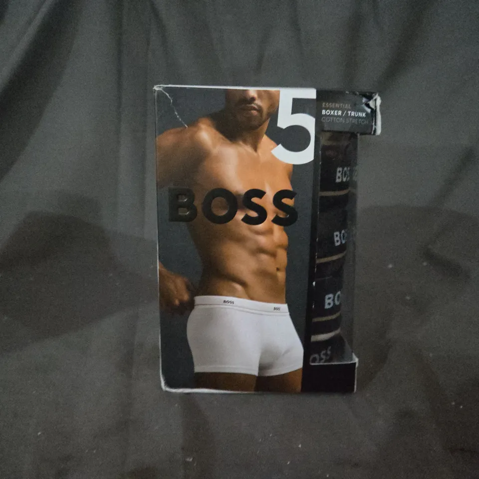 BOXED BOSS PACK OF 5 BOXER TRUNKS IN BLACK - XL