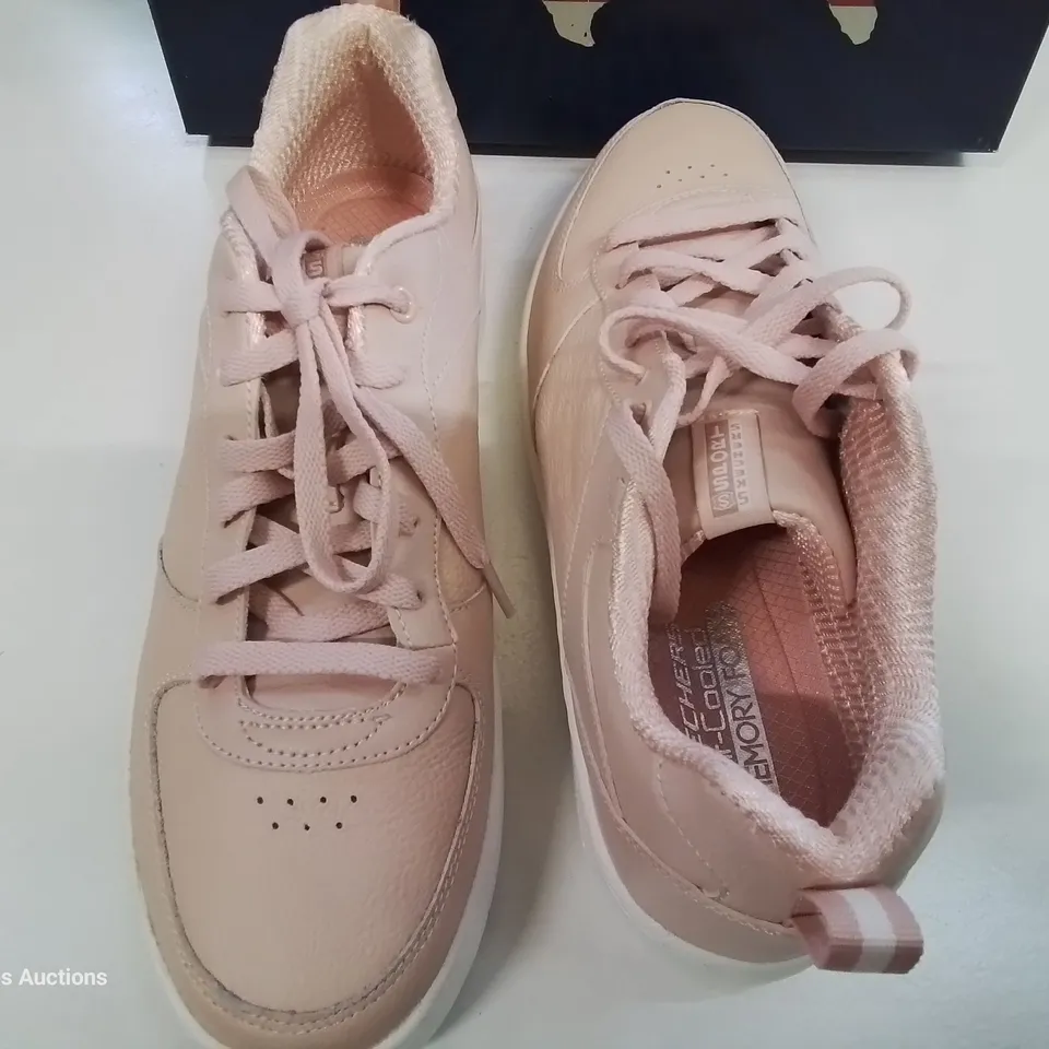 BOXED PAIR OF SKECHERS PINK LEATHER TRAINERS - UK 7
