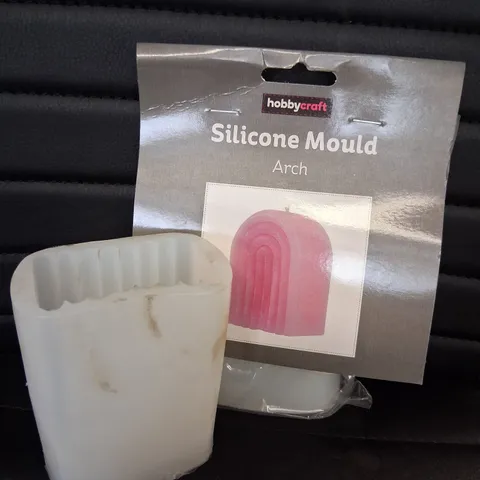 APPROXIMATELY 72 BRAND NEW HOBBY CRAFT SILICONE MOULD ARCH 