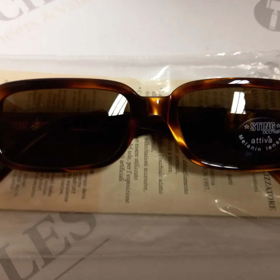 APPROXIMATELY 15 DIERRE STING SUNGLASSES - BOXED