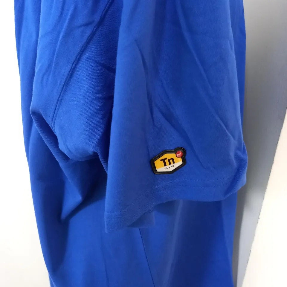 NIKE TN AIR GRAPHIC T-SHIRT SIZE L