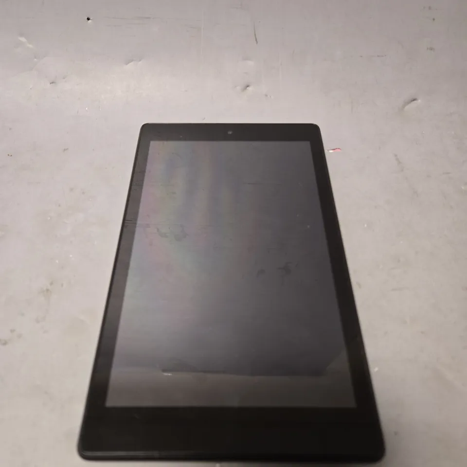 AMAZON FIRE HD 8 TABLET 