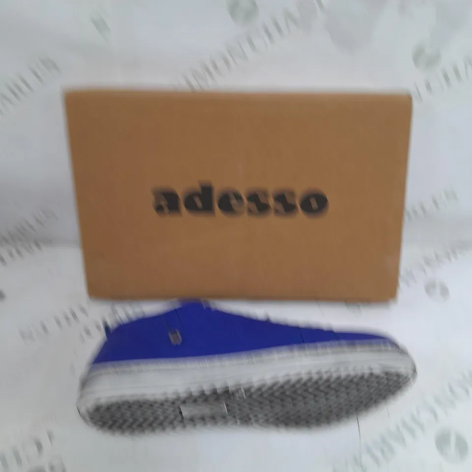 BOXED ADESSO ELECTRIC BLUE LACED TRAINER SIZE 6