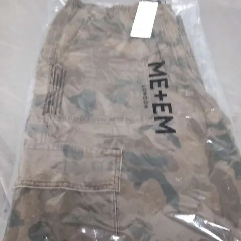 BAGGED ME+EM CAMO CARGO TROUSER KHAKI/SAND SIZE 14