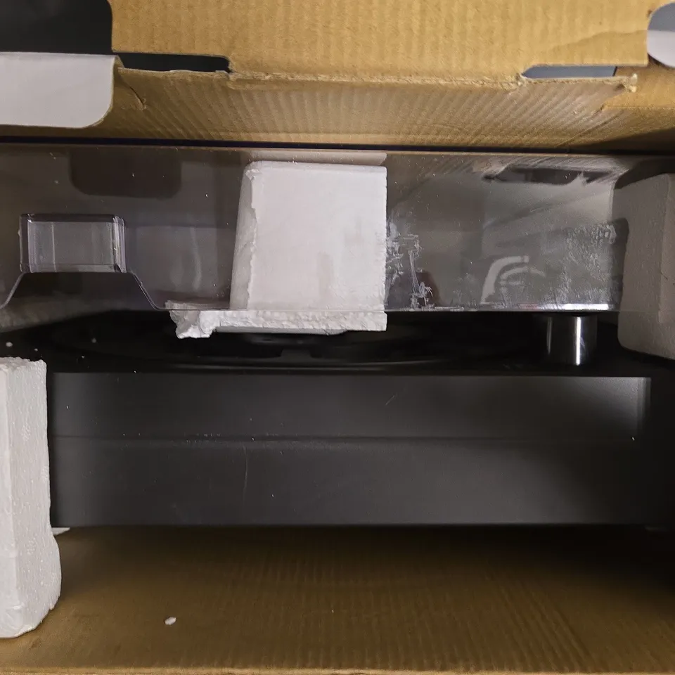 BOXED LENCO DIRECT DRIVE TURNTABLE