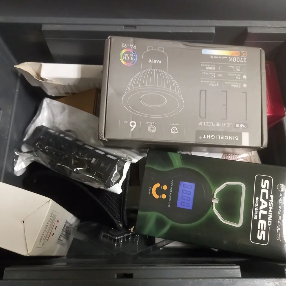 APPROXIMATELY 10 ASSORTED ELECTRICAL PRODUCTS TO INCLUDE FISHING SCALES, SINCELIGHT PAR16 GU10 LIGHTBULB, TOPK POCKET HANDHELD FAN, ETC