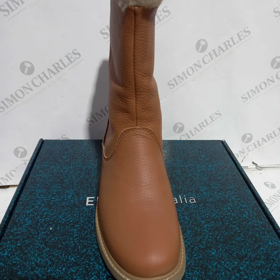 3 EMU AUSTRALIA SHOE BOXES CONTAINING KERIE LEATHER BOOTS - UK SIZE 8, CLAY
