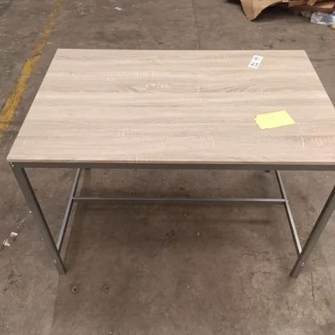 WOODEN TOP METAL LEGGED DESK