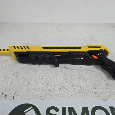 BUG A SALT - YELLOW AND BLACK WITH ORANGE MUZZLE